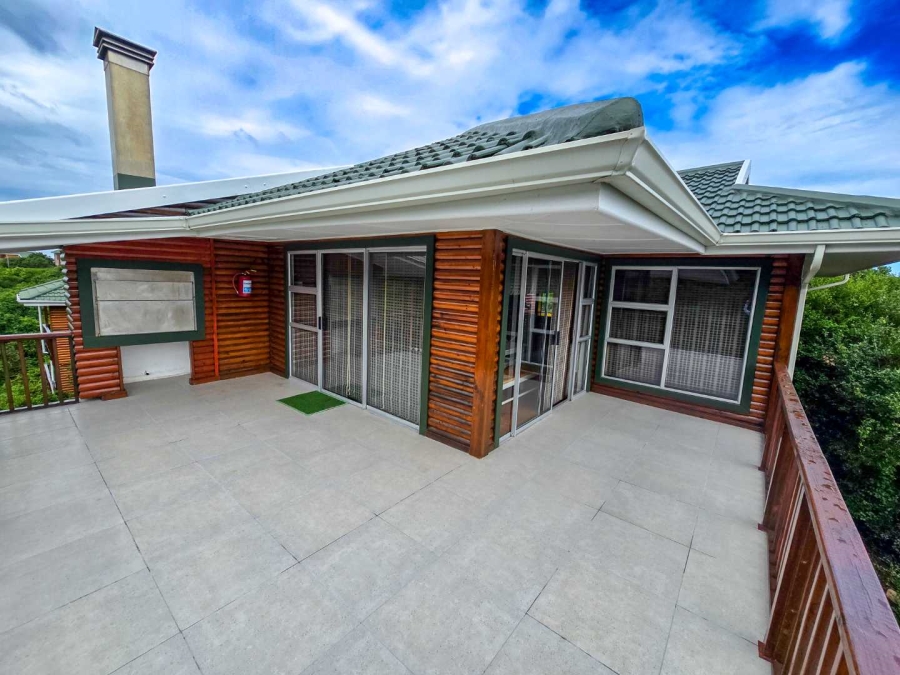 6 Bedroom Property for Sale in Nature On Sea Western Cape